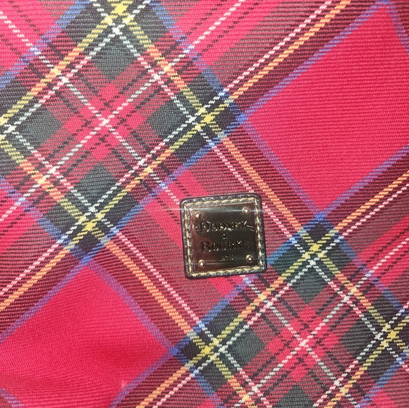 ☆Dooney & Bourke Red Plaid Tote Handbag☆ - Picture 7 of 8